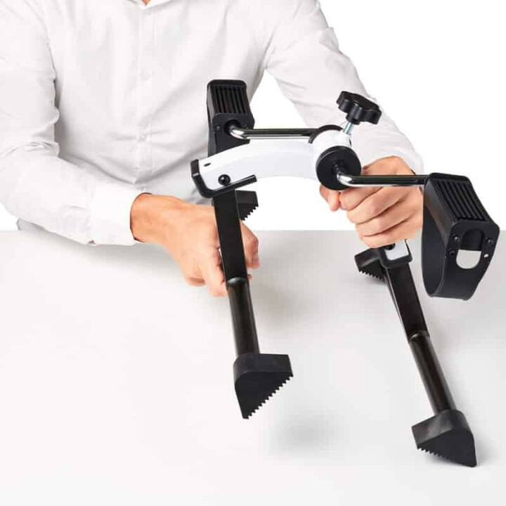 Harjoituslaite polkemiseen