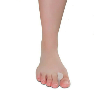 Silikoninen varpaanerottaja kauluksilla