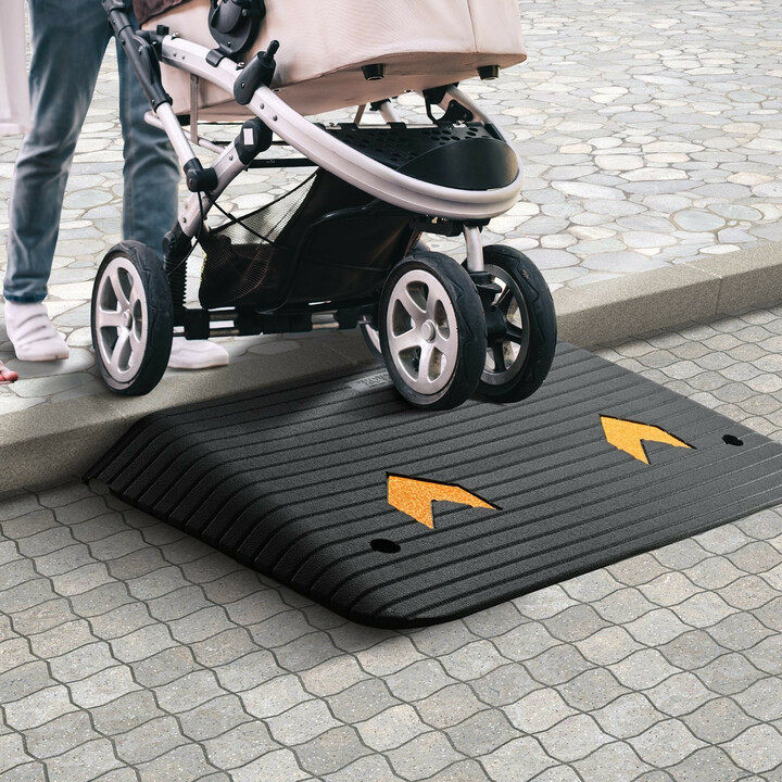 Kuminen kynnyssilta 3,5 cm nousu 1 kanava liukumaton 15 t kantavuus pyörätuoleille autoille ja skoottereille