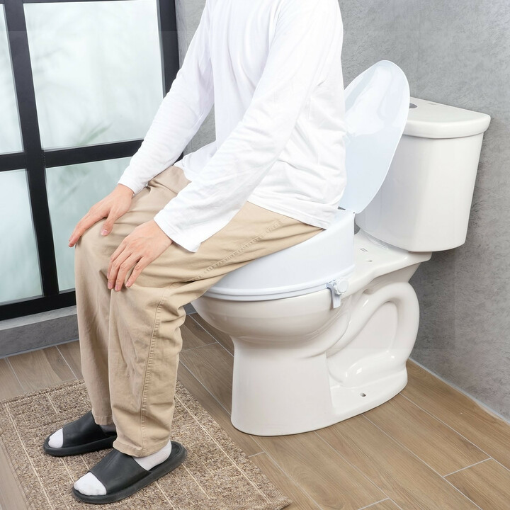 Korotettu WC-istuin 150 mm kansella, yleismalli, PP, kantavuus 136 kg, malli FBL760601